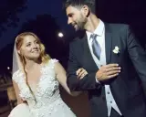 Noemi e il suo sposo, felici nel loro giorno speciale. La loro vita privata inizia ora.