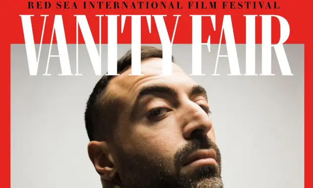 Mohammed Al Turki, protagonista di Vanity Fair per il Red Sea International Film Festival, con uno sguardo intenso.