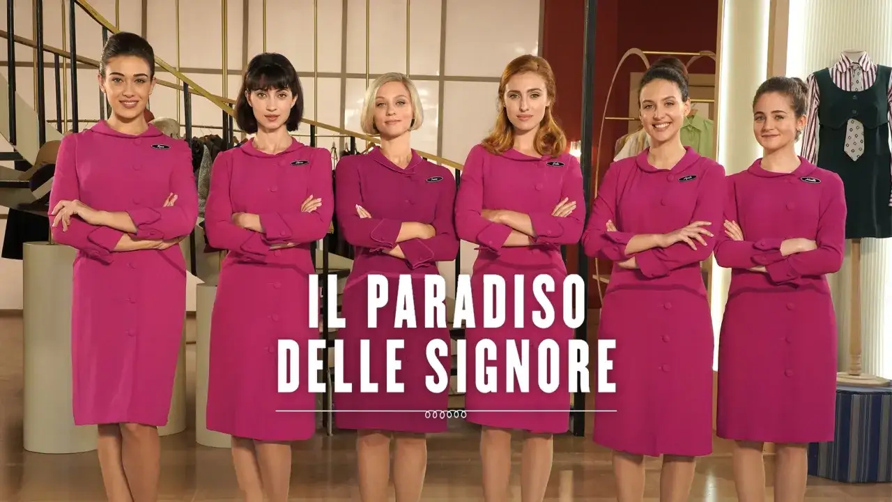 Sei commessa al Paradiso delle Signore? Scopri quando ricomincia il paradiso delle signore con le commesse in divisa fucsia.